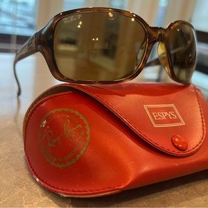 Authentic RayBan Polarized Sunglasses Havana RB 4068 642/57 U933. W/case